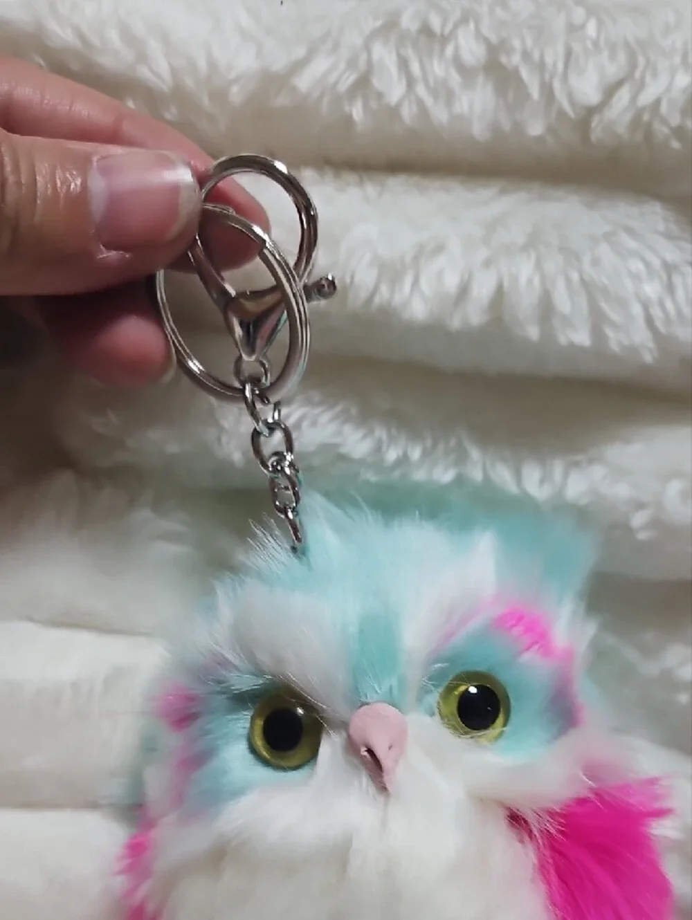 Source Unknown Pink & Turquoise Furry Owl Keychain. New No Tag